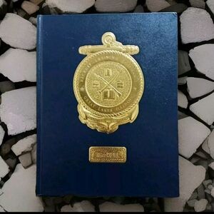 The KEEL Recruit Training Command Great Lakes Illinois Navy Yearbook May 9 2024